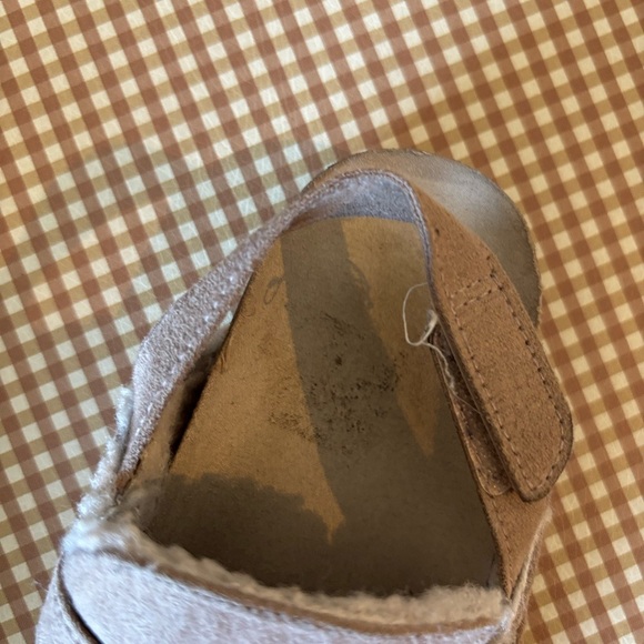 GAP toddler slip on clogs. Size 10 - Picture 4 of 11